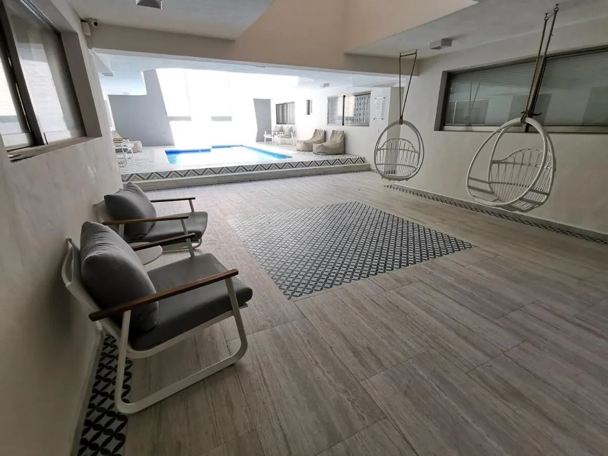 Apartment Spacious & Comfy Condo On The Beach, In The Heart Of Playa Del Carmen
